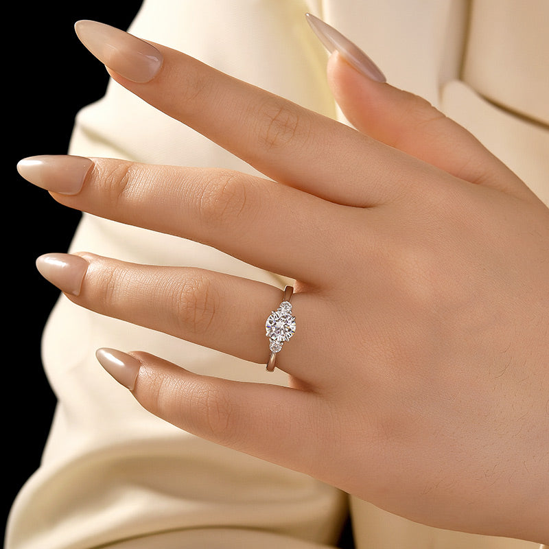 Aurevyn 1.0Ct Three Stone Round Cut Moissanite Ring in S925 Sterling Silver