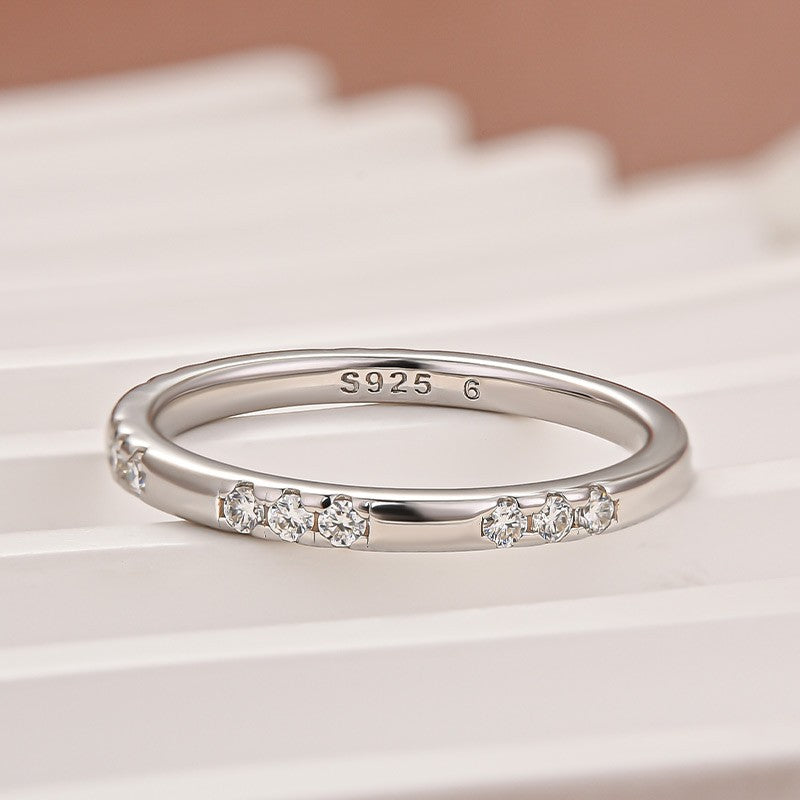 Aurevyn Classic Round Cut Wedding Ring In 925 Sterling Silver