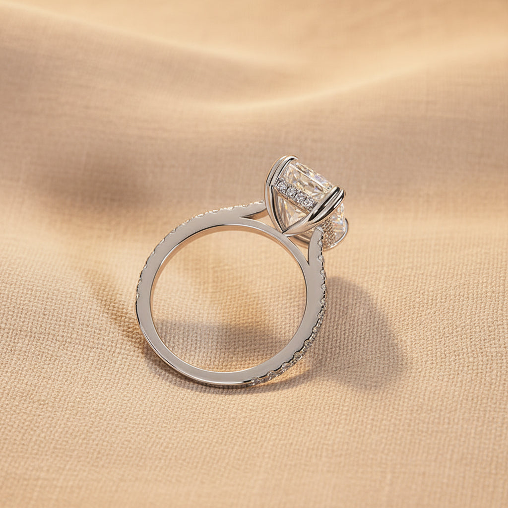 Aurevyn 3.0Ct~4.5 Ct Radiant Cut White Gold Engagement Ring For Women