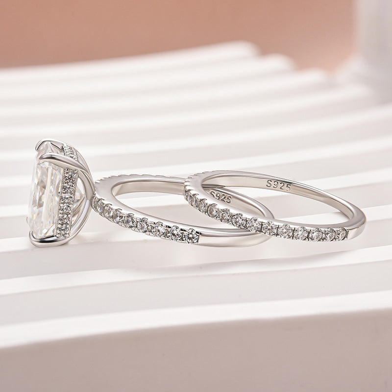 Aurevyn 3.5 Ct Radiant Cut White Gold Wedding Ring For Women