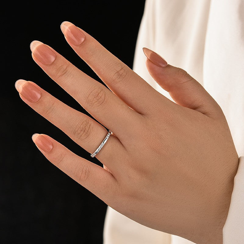 Aurevyn Classic Round Cut Wedding Ring In 925 Sterling Silver