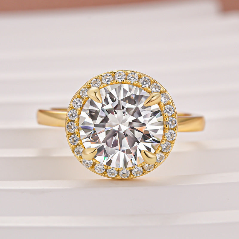 Aurevyn Moissanite Classic 3.0Ct Round Cut Halo Engagement Ring In Sterling Silver