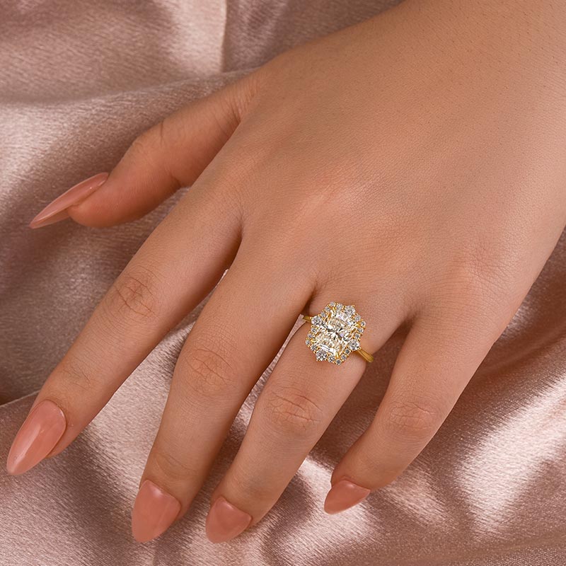 Aurevyn 3.0Ct Yellow Gold Halo Radiant Cut Engagement Ring