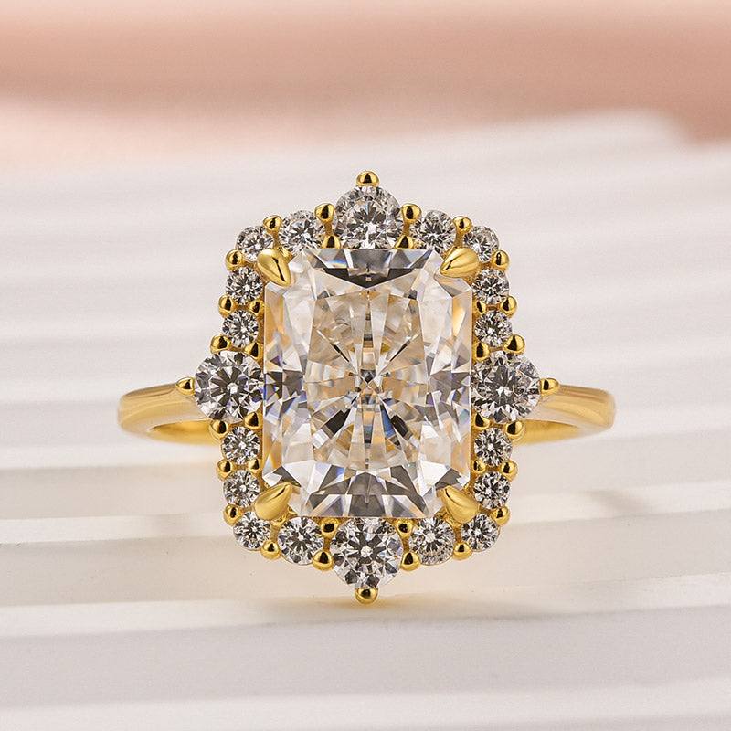 Aurevyn 3.0Ct Yellow Gold Halo Radiant Cut Engagement Ring