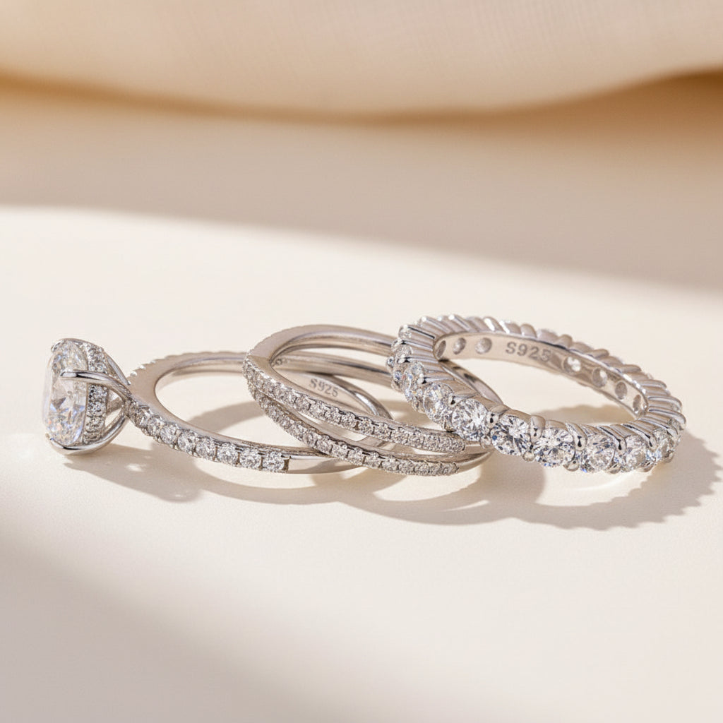 Aurevyn 2.0 Ct Round Cut Moissanite Diamond Wedding Ring with Twist Bands