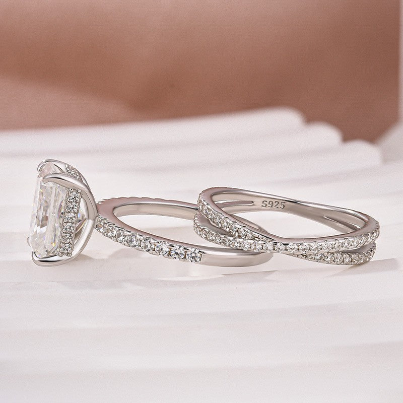 Aurevyn 3.5 Ct Radiant Cut White Gold Moissanite Diamond Wedding Ring with Criss Cross Band