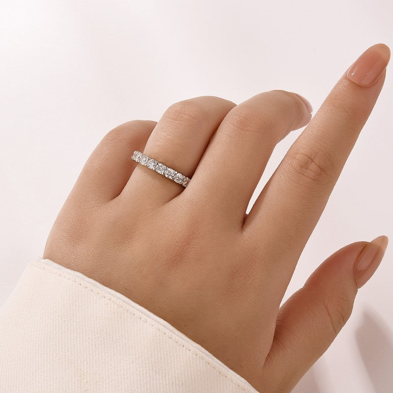 Aurevyn Moissanite 1.5 Ct Round Cut Women's Wedding Band