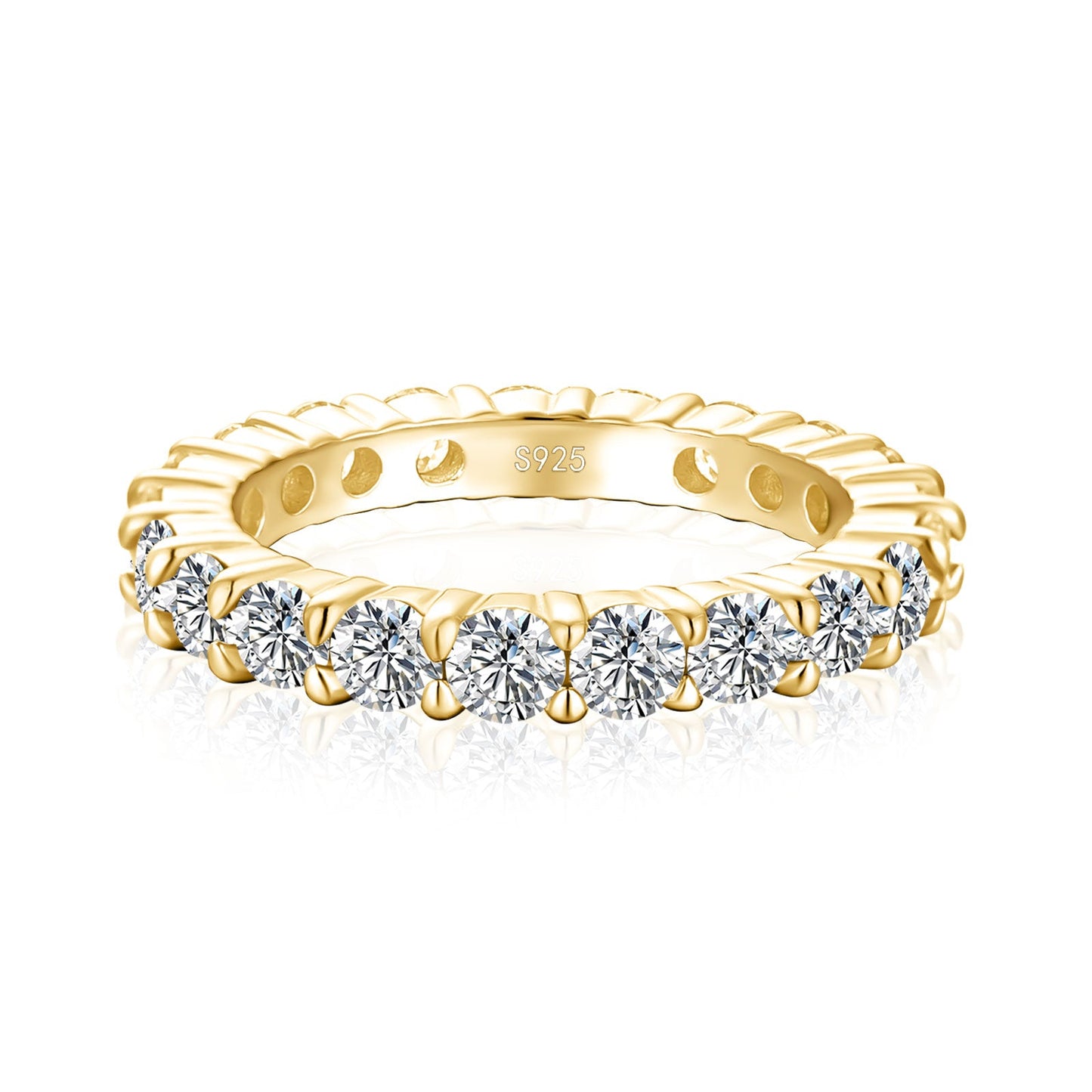 Aurevyn 2.5 Ct Yellow Gold Round Cut Women's Wedding Band