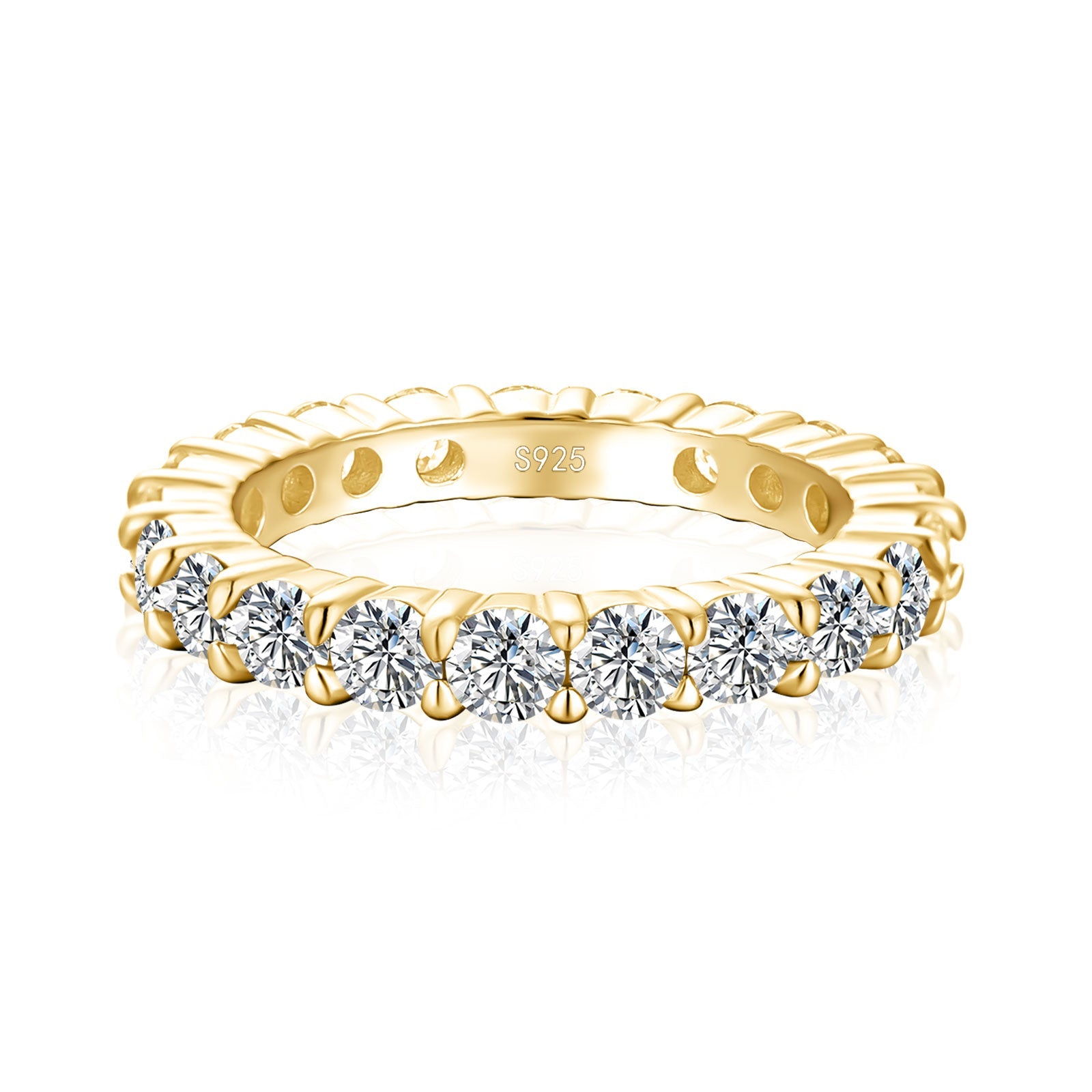 Aurevyn 2.5 Ct Yellow Gold Round Cut Women's Wedding Band