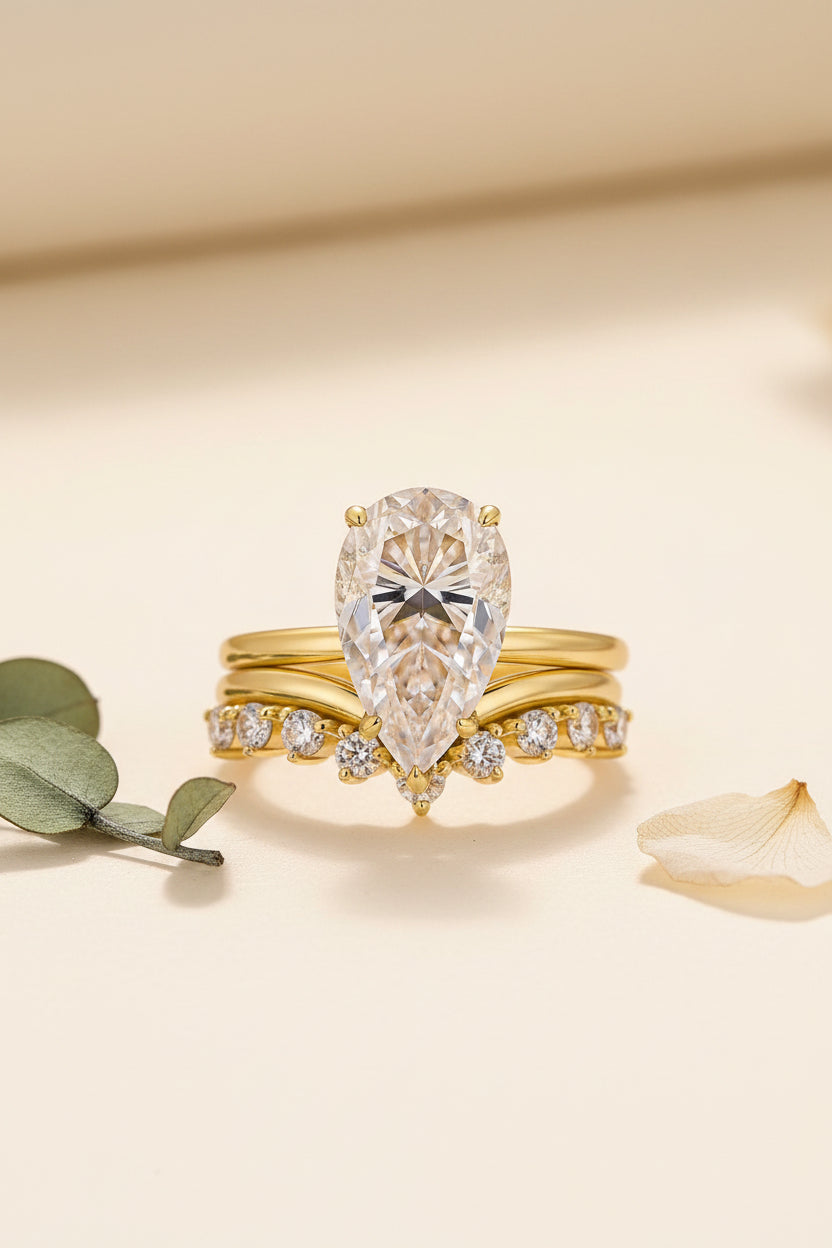 Aurevyn Moissanite 4.0 Ct Pear Cut Yellow Gold Engagement Ring For Women with Graduated Tiara Wedding Ring