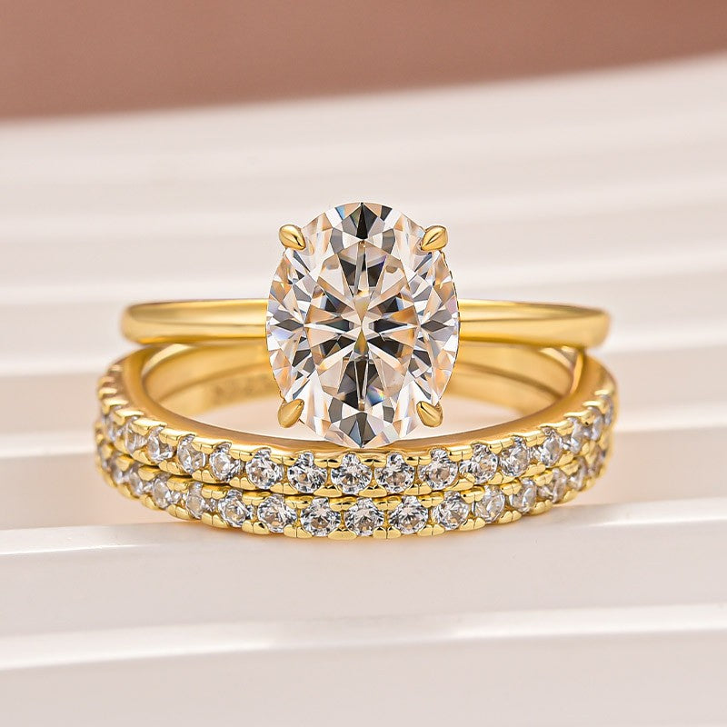 Aurevyn 2.0 Ct Oval Cut Wedding Ring Set For Women
