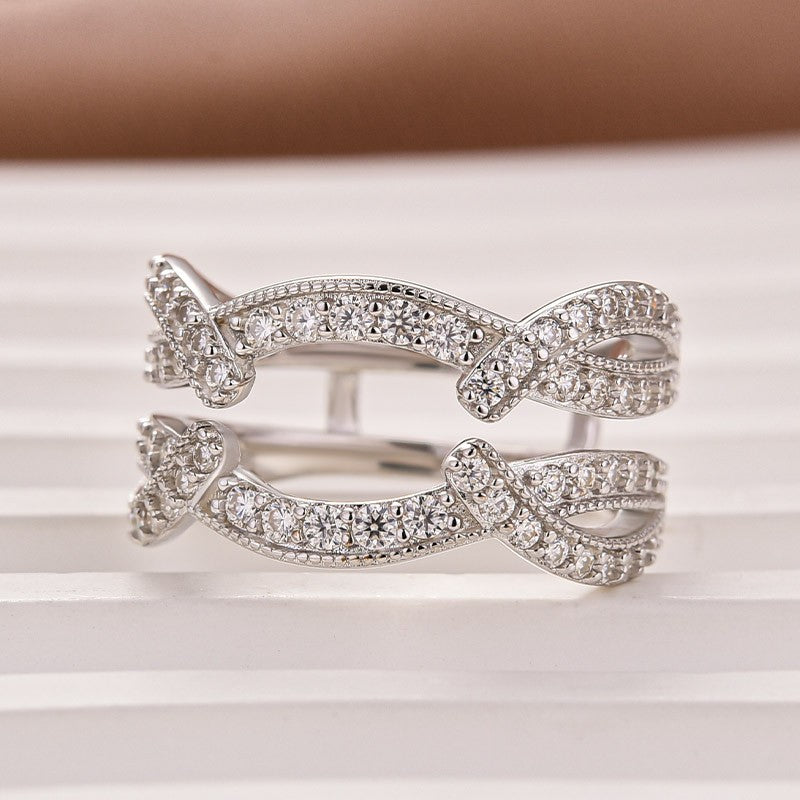 Aurevyn Moissanite 1.0Ct Round Cut Jacket Wedding Band