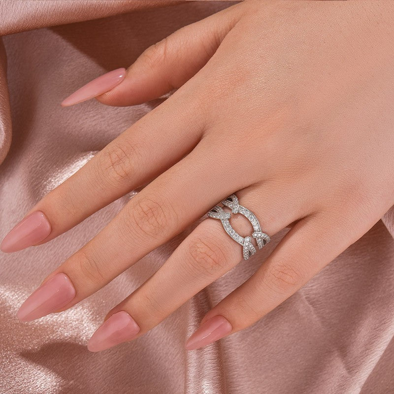 Aurevyn Moissanite 1.0Ct Round Cut Jacket Wedding Band