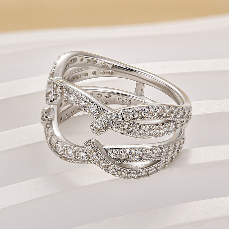 Aurevyn Moissanite 1.0Ct Round Cut Jacket Wedding Band