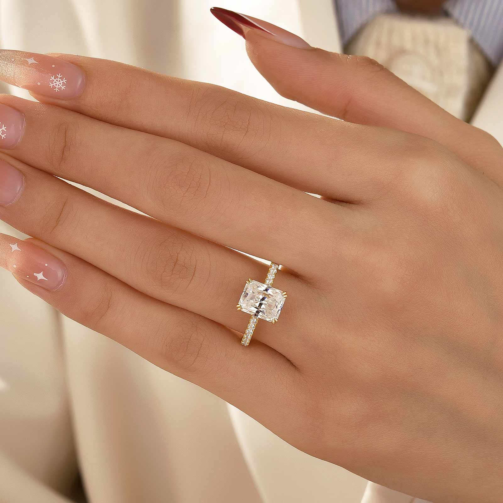 Aurevyn 4.5 Ct/3.0Ct Radiant Cut Yellow Gold Engagement Ring For Women