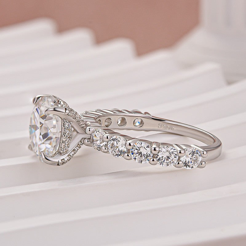 Aurevyn 3.0Ct Round White Gold Engagement Ring