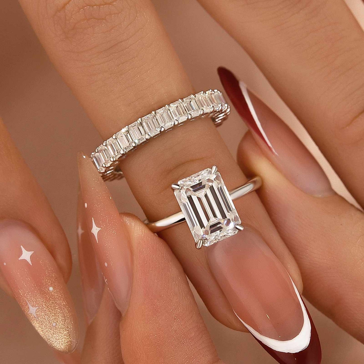 Aurevyn Moissanite 4.0Ct Solitaire Oval Cut/3.5Ct Emerald Cut White Gold Wedding Ring with Emerald Cut Wedding Ring