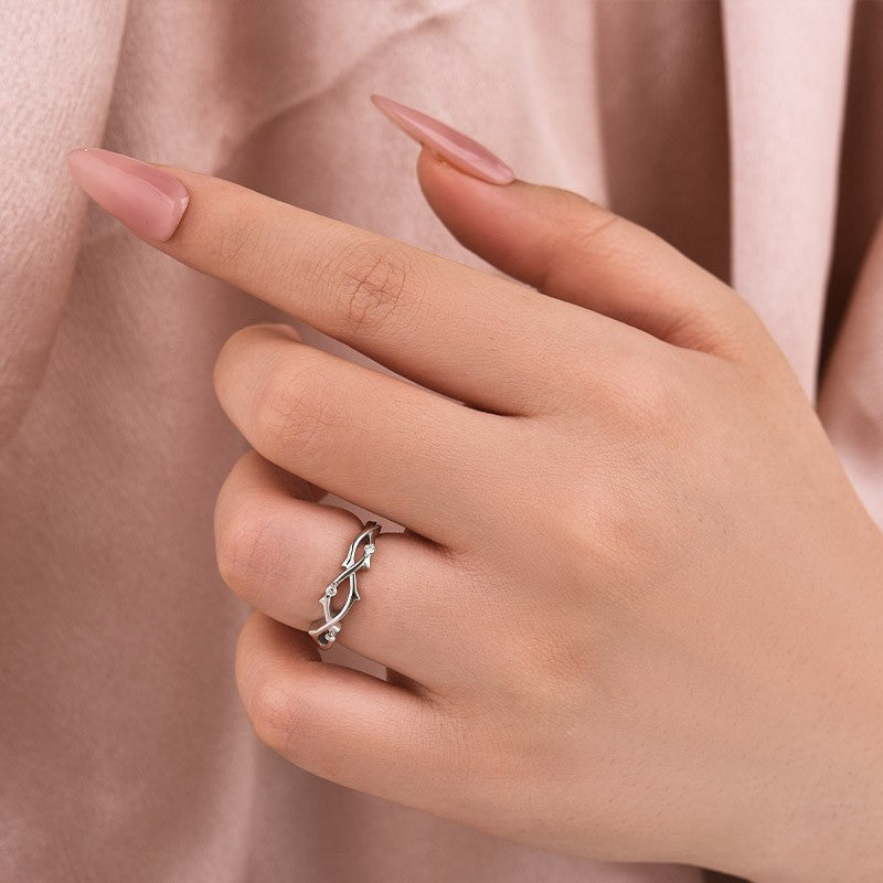 Aurevyn Moissanite Twig Round Cut White Gold Travel Ring In Sterling Silver