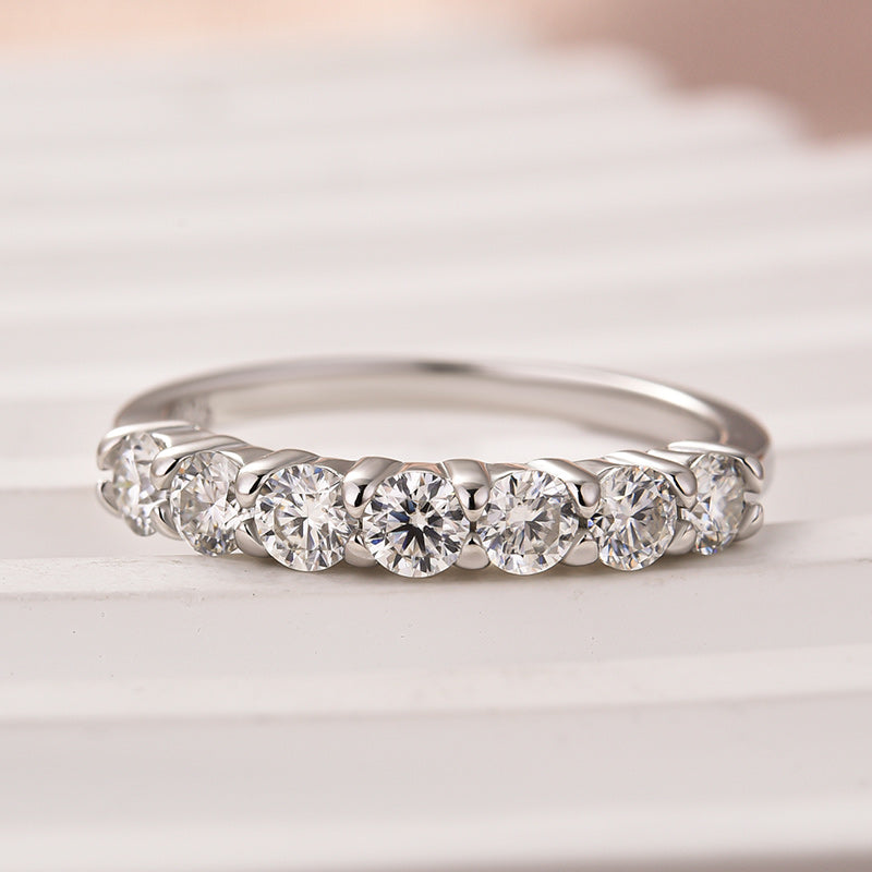 Aurevyn 0.7Ct Round Cut White Gold Women's Wedding Band