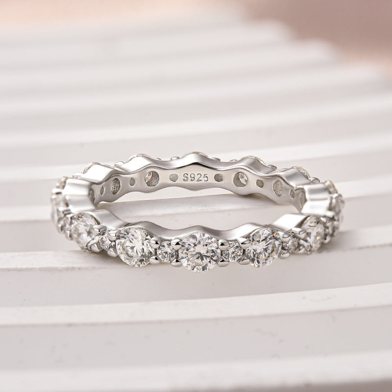 Aurevyn 1.65 Ct Round Cut Full Wedding Band for Women