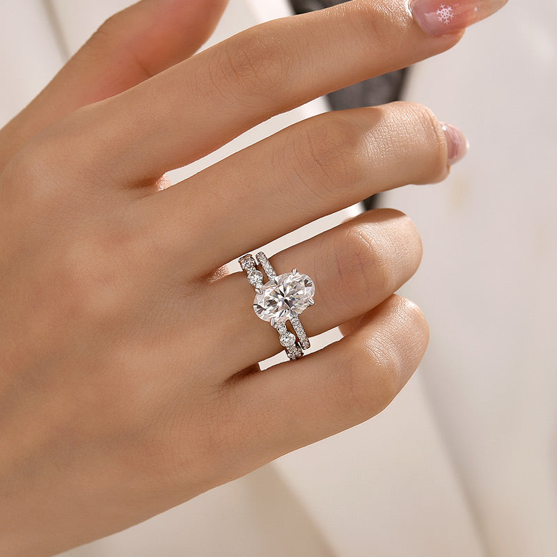Aurevyn 4.0Ct Oval Cut Engagement Ring With Round Cut Wedding Band Wedding Ring Set