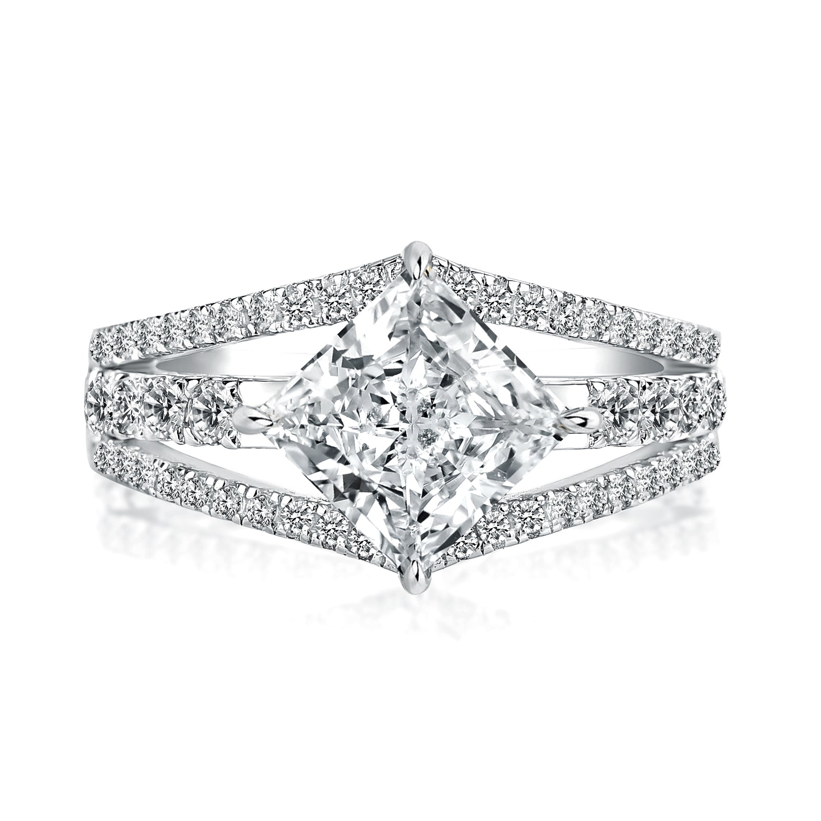 Aurevyn 2.0 Ct Princess Cut Travel Ring