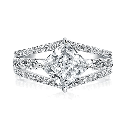 Aurevyn 2.0 Ct Princess Cut Travel Ring