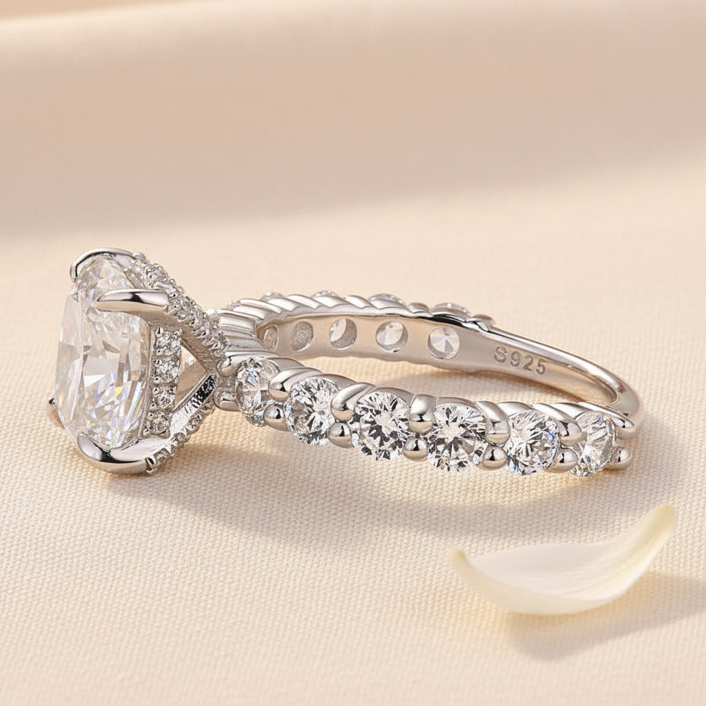 Aurevyn 3.0 Ct Cushion Cut White Gold Engagement Ring
