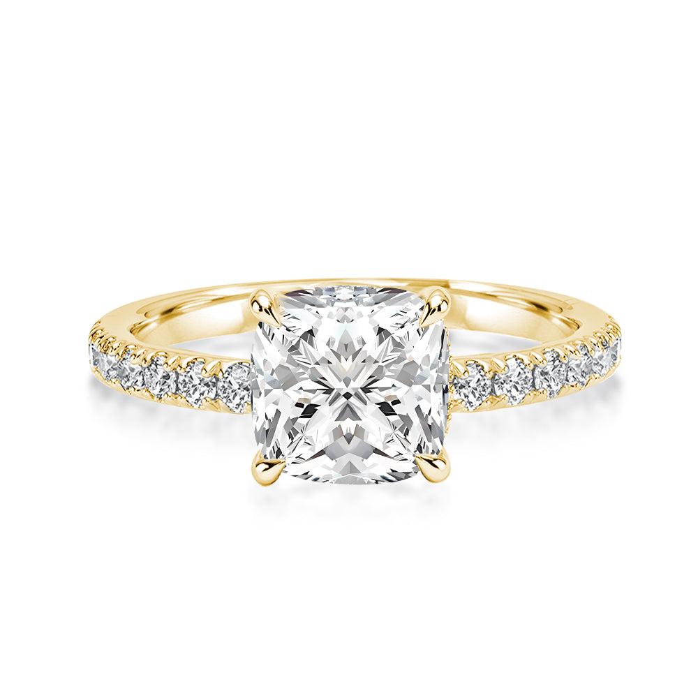 Aurevyn 2.0 Ct～2.5 CtSquare Cushion Yellow Gold Promise Ring