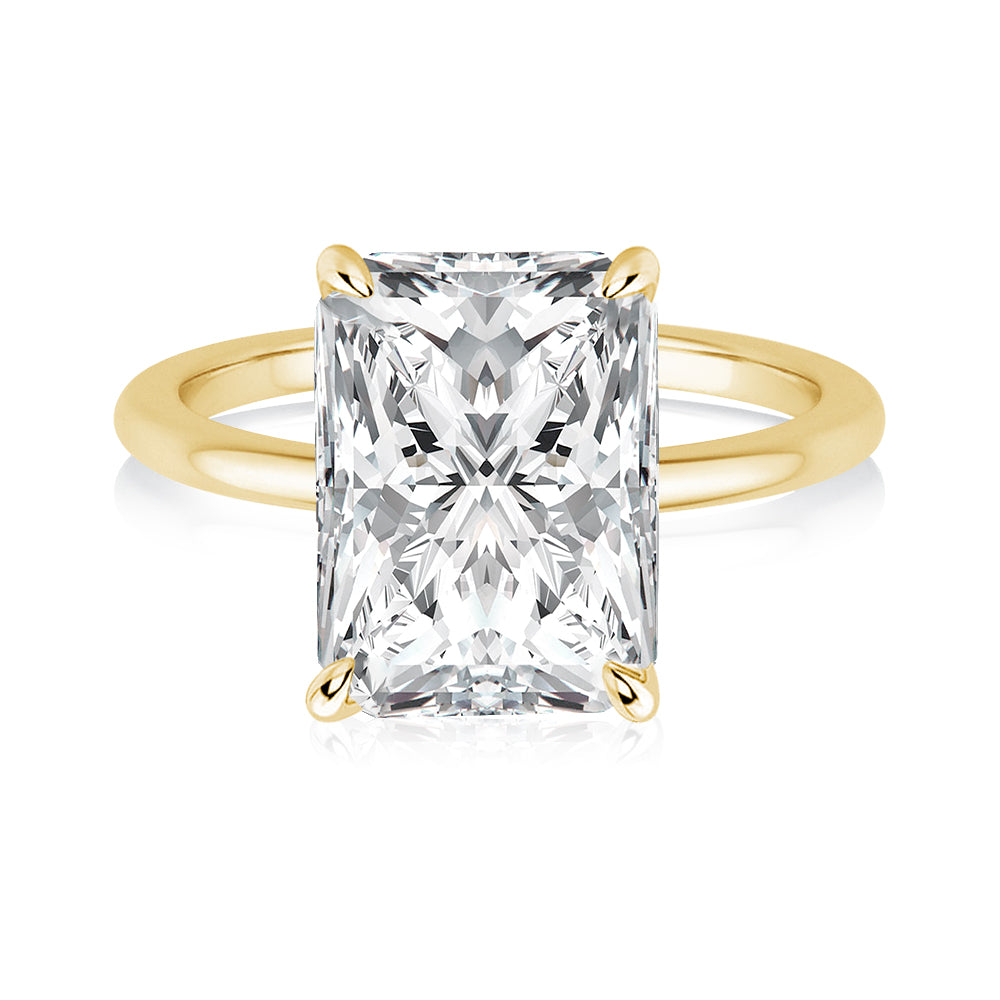Aurevyn 3.5Ct～4.5 Ct Radiant Cut Yellow Gold Engagement Ring