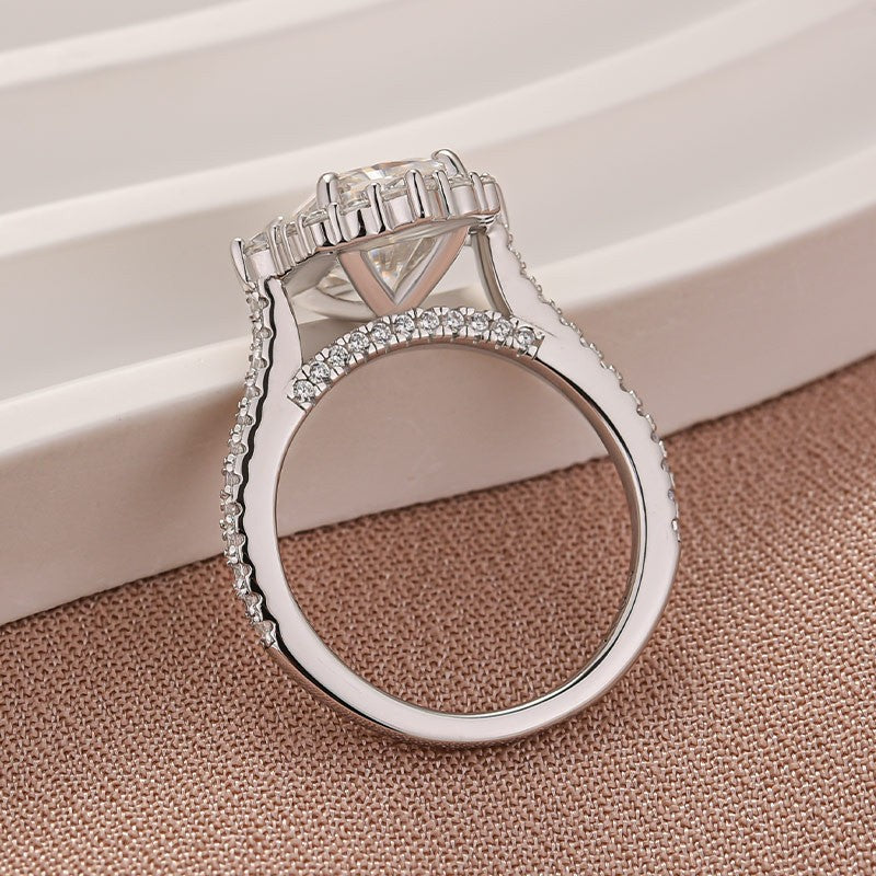 Aurevyn Moissanite 3.0Ct White Gold Halo Radiant Cut Engagement Ring
