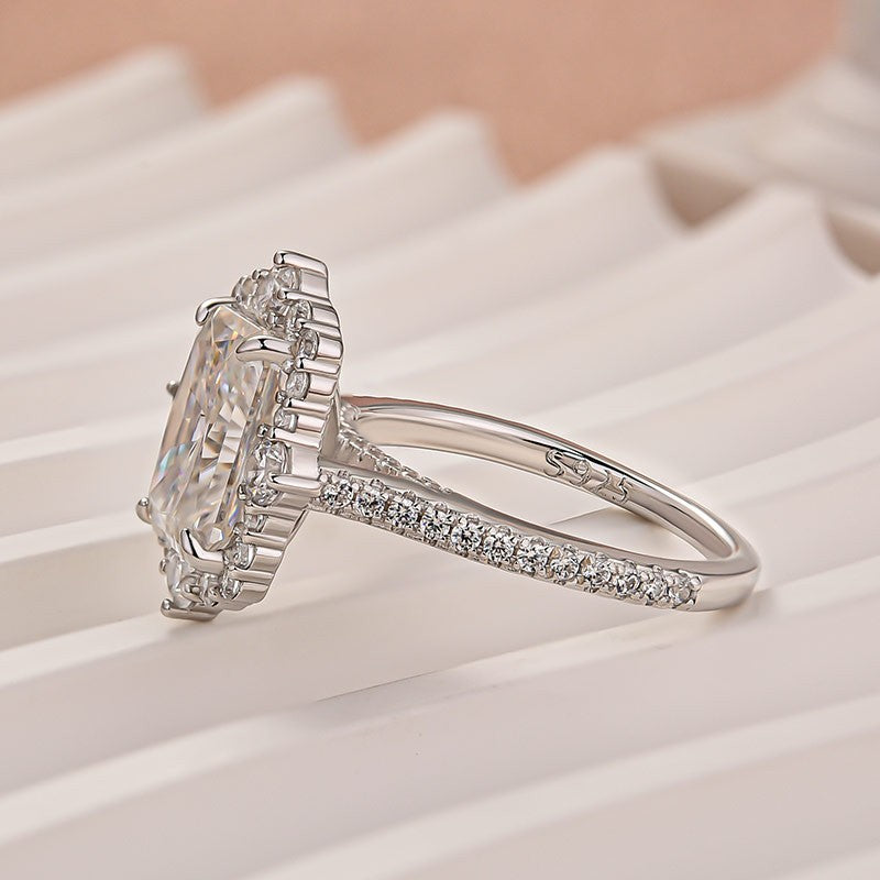 Aurevyn Moissanite 3.0Ct White Gold Halo Radiant Cut Engagement Ring