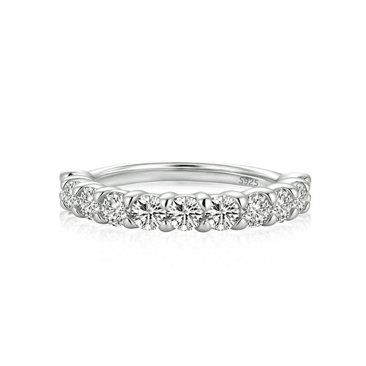 Aurevyn Moissanite 1.5 Ct Round Cut Women's Wedding Band