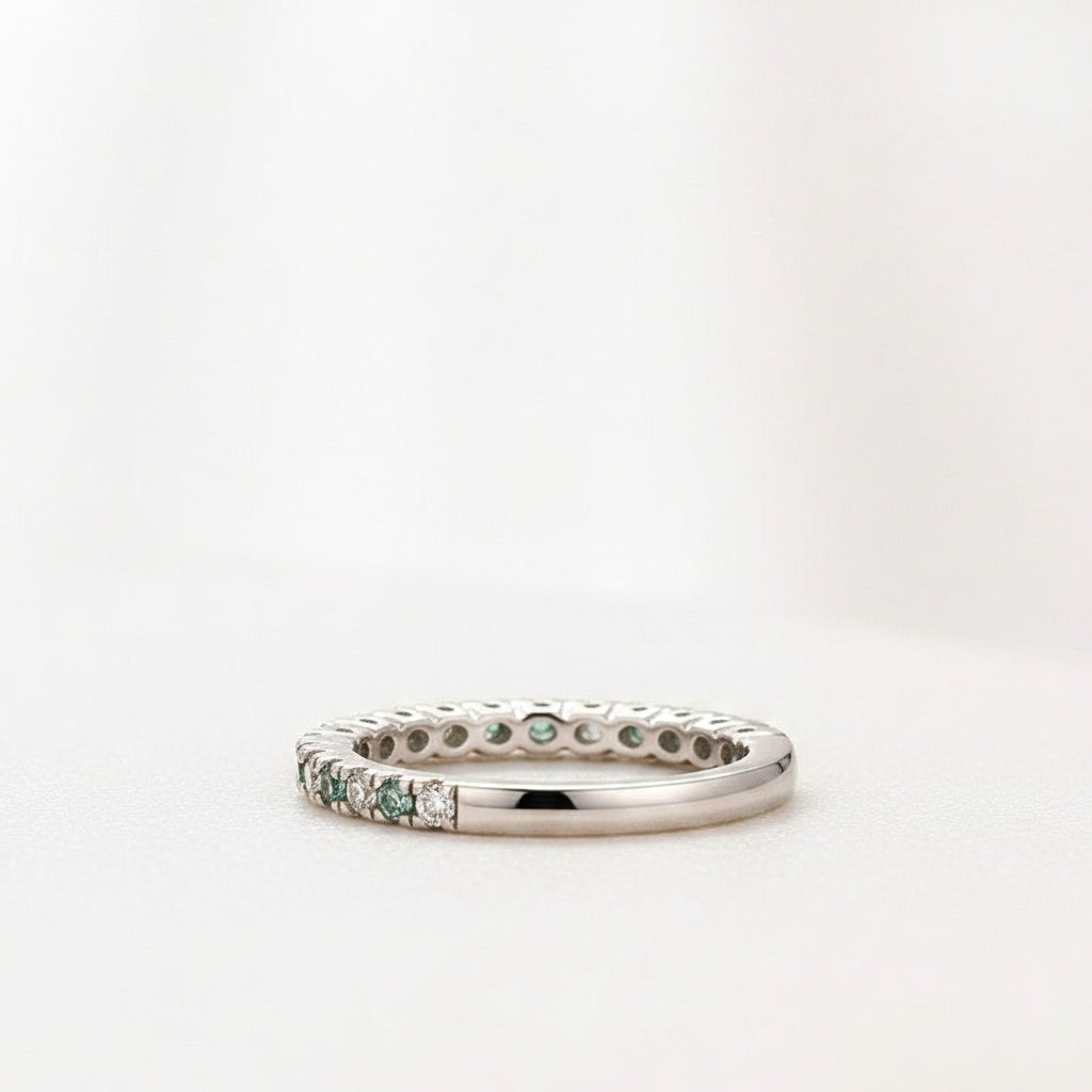 Aurevyn 0.5 Ct Round Cut Alternating White and Green Half Halo White Gold Anniversary Ring