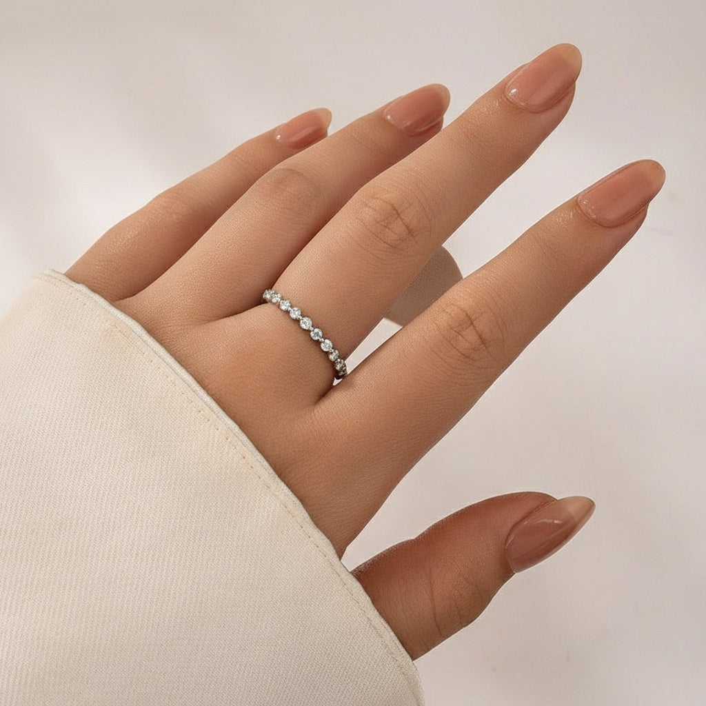 Aurevyn 1.2 Ct Round Cut White Gold Anniversary Ring