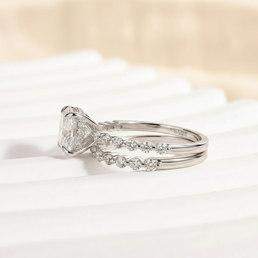 Aurevyn 2.0 Ct Cushion Cut Wedding Ring Set For Women