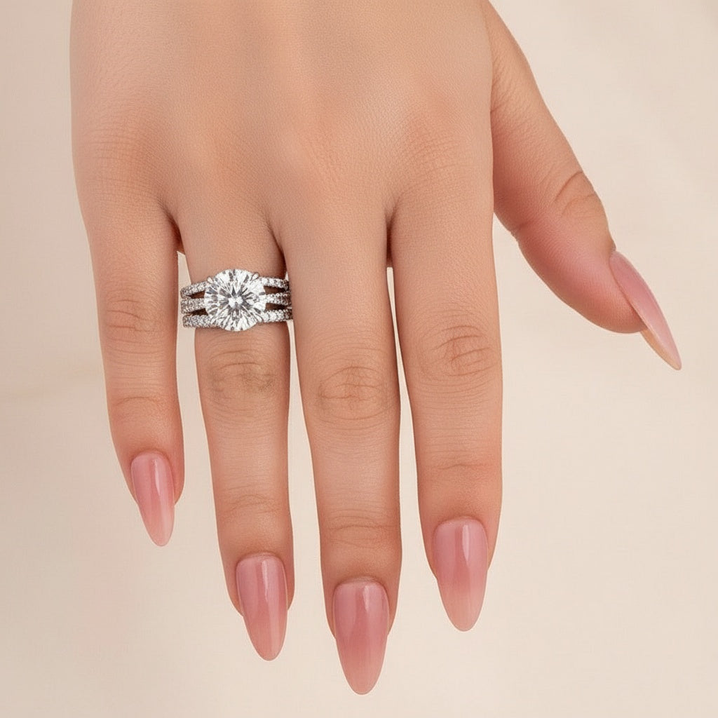 Aurevyn 2.0 Ct Round Cut Moissanite Diamond Wedding Ring with Twist Bands