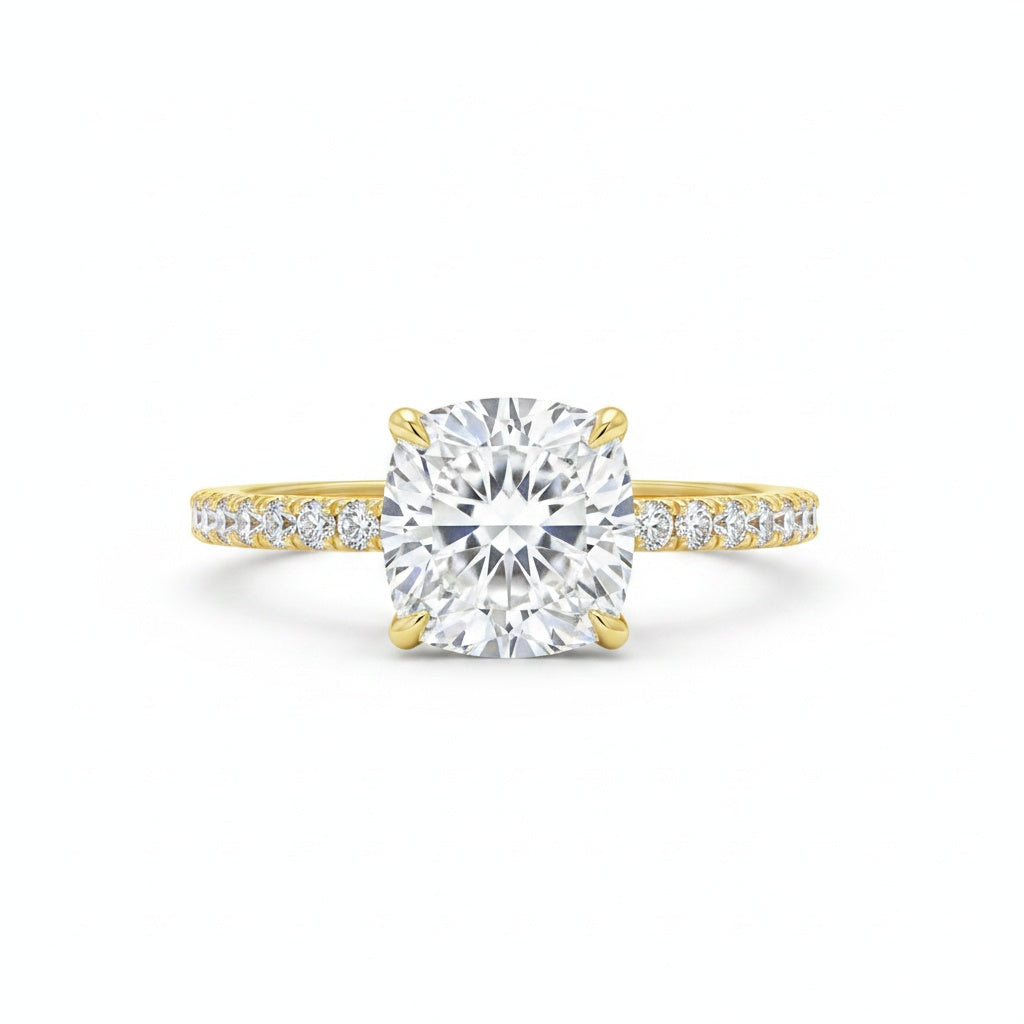 Aurevyn 2.0 Ct～2.5 CtSquare Cushion Yellow Gold Promise Ring