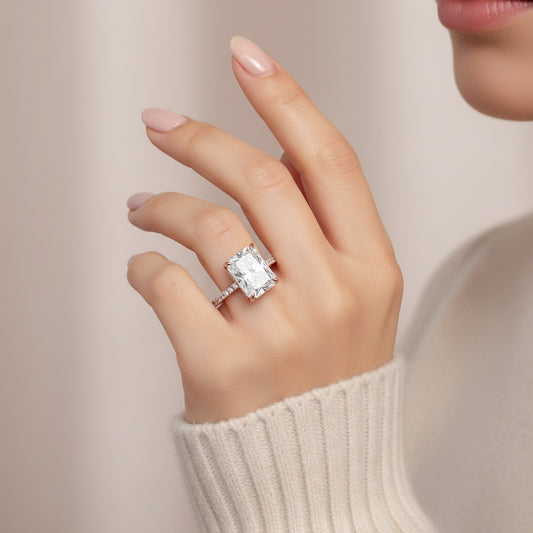 Aurevyn 2.0 Ct～3.5 Ct Radiant Cut Rose Gold Engagement Ring For Women