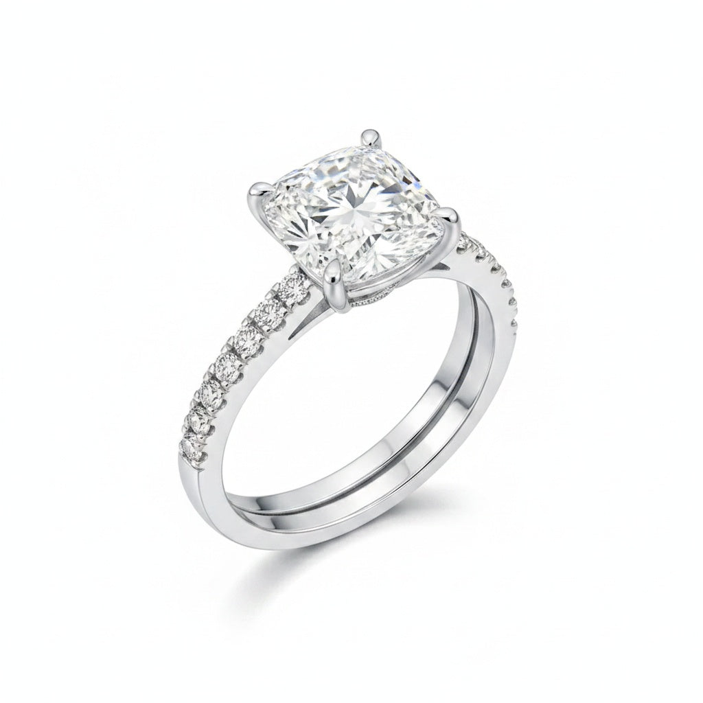 Aurevyn 2.0Ct Cushion Cut Engagement Ring With Green & White Round Cut Wedding Band