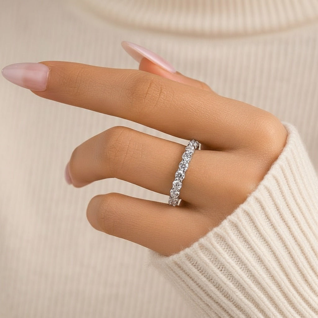 Aurevyn 2.5 Ct Round Cut Women's Wedding Band