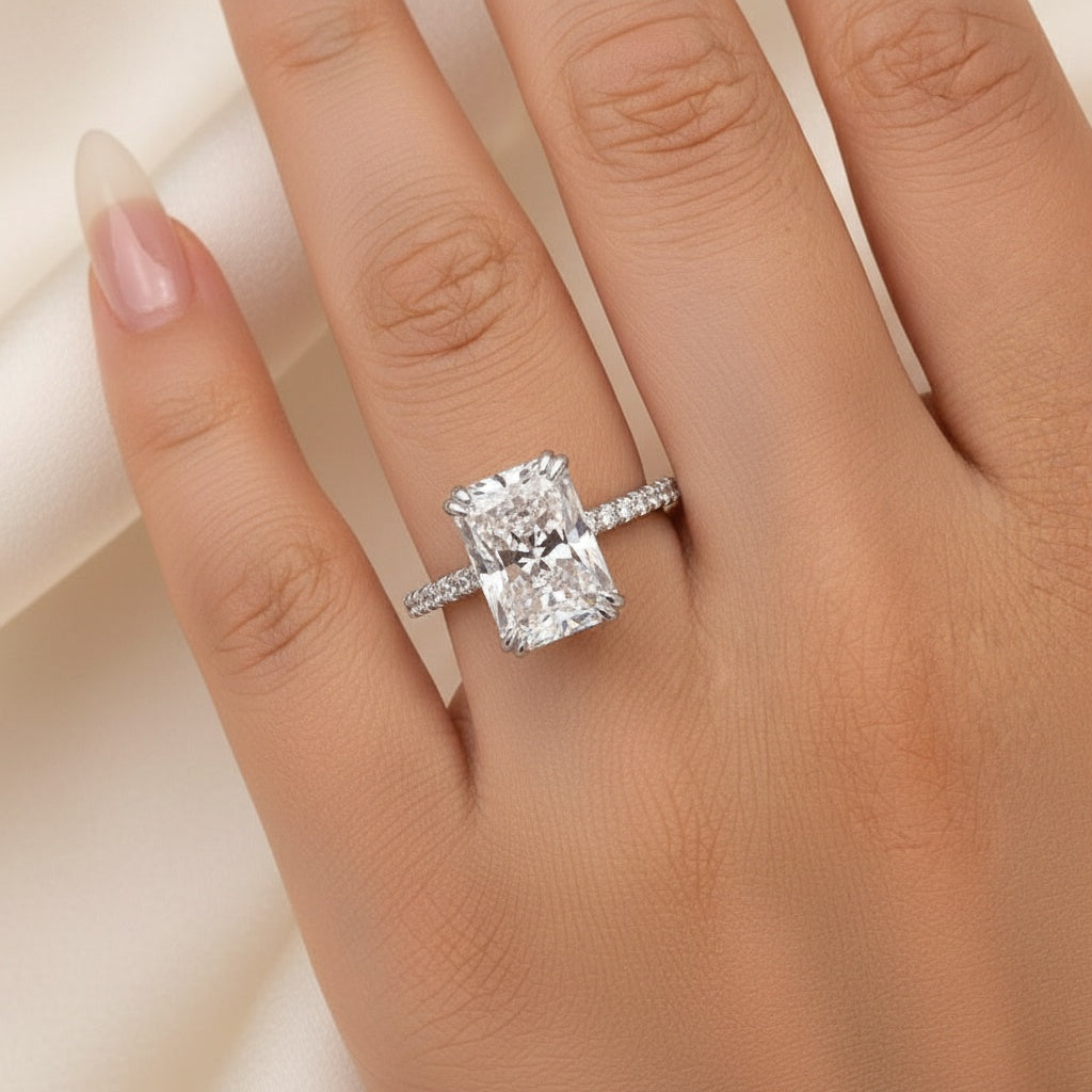 Aurevyn 3.0Ct~4.5 Ct Radiant Cut White Gold Engagement Ring For Women