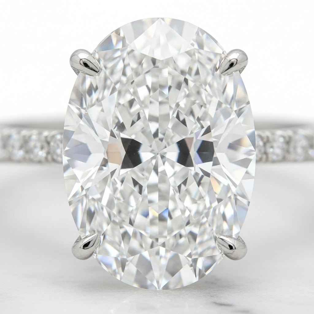 Aurevyn 4.0 Ct ～5.5 Ct Oval Cut White Gold Wedding Ring For Women