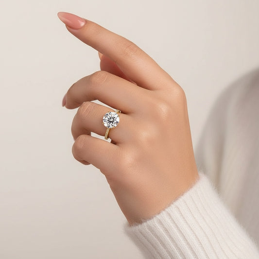Aurevyn 4.0 Ct Round Yellow Gold Engagement Ring