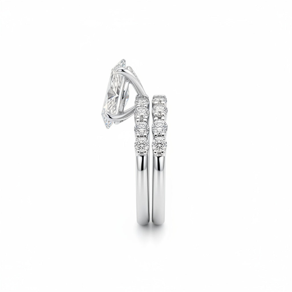 Aurevyn 4.0Ct Oval Cut Engagement Ring With Round Cut Wedding Band Wedding Ring Set