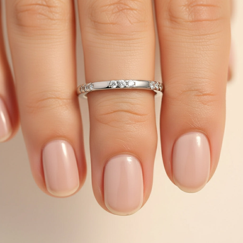 Aurevyn Classic Round Cut Wedding Ring In 925 Sterling Silver