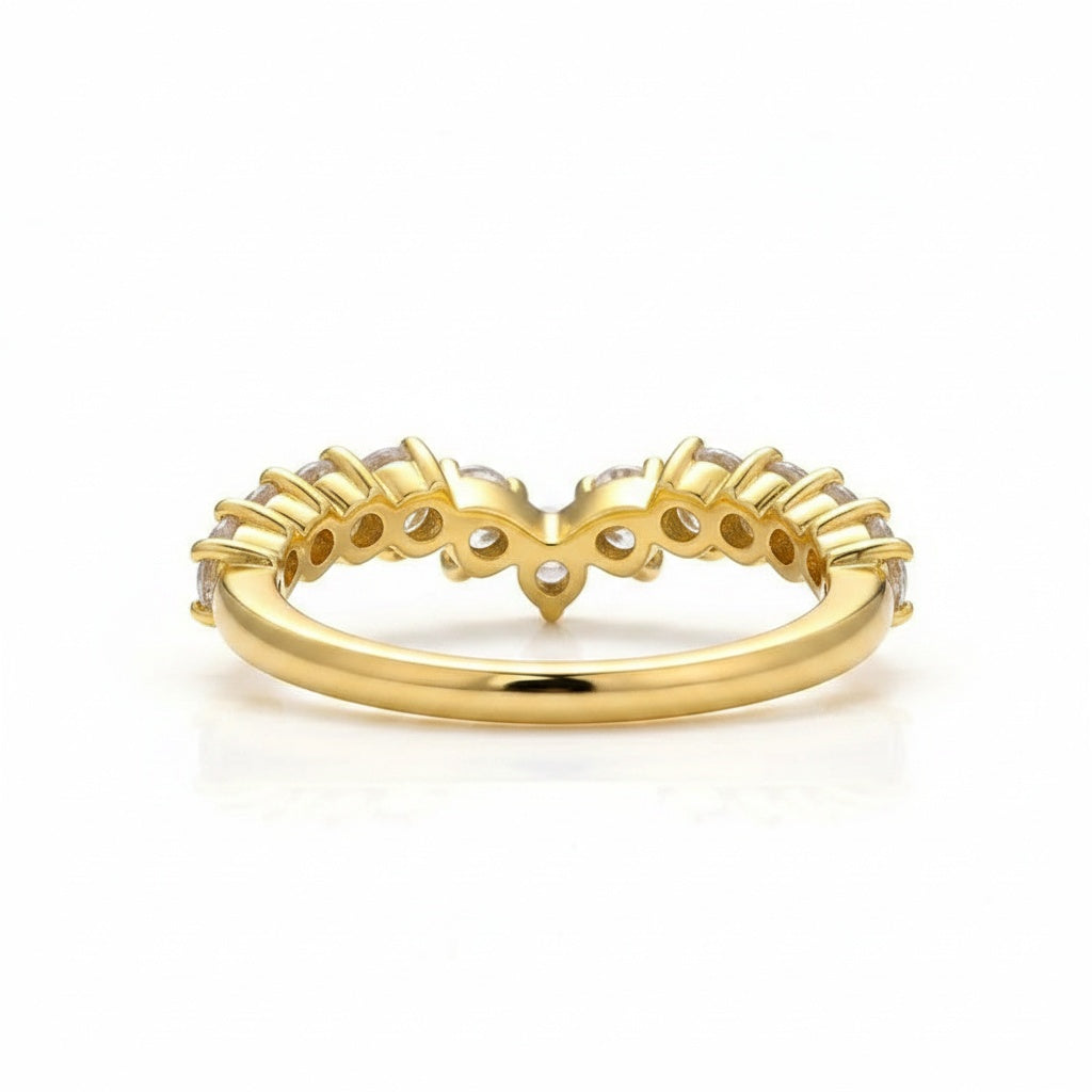 Aurevyn Graduated Tiara Wedding Ring With Round Moissanite Diamonds