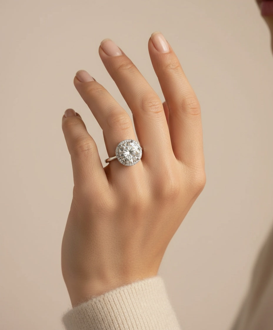 Aurevyn Lumière Halo Ring