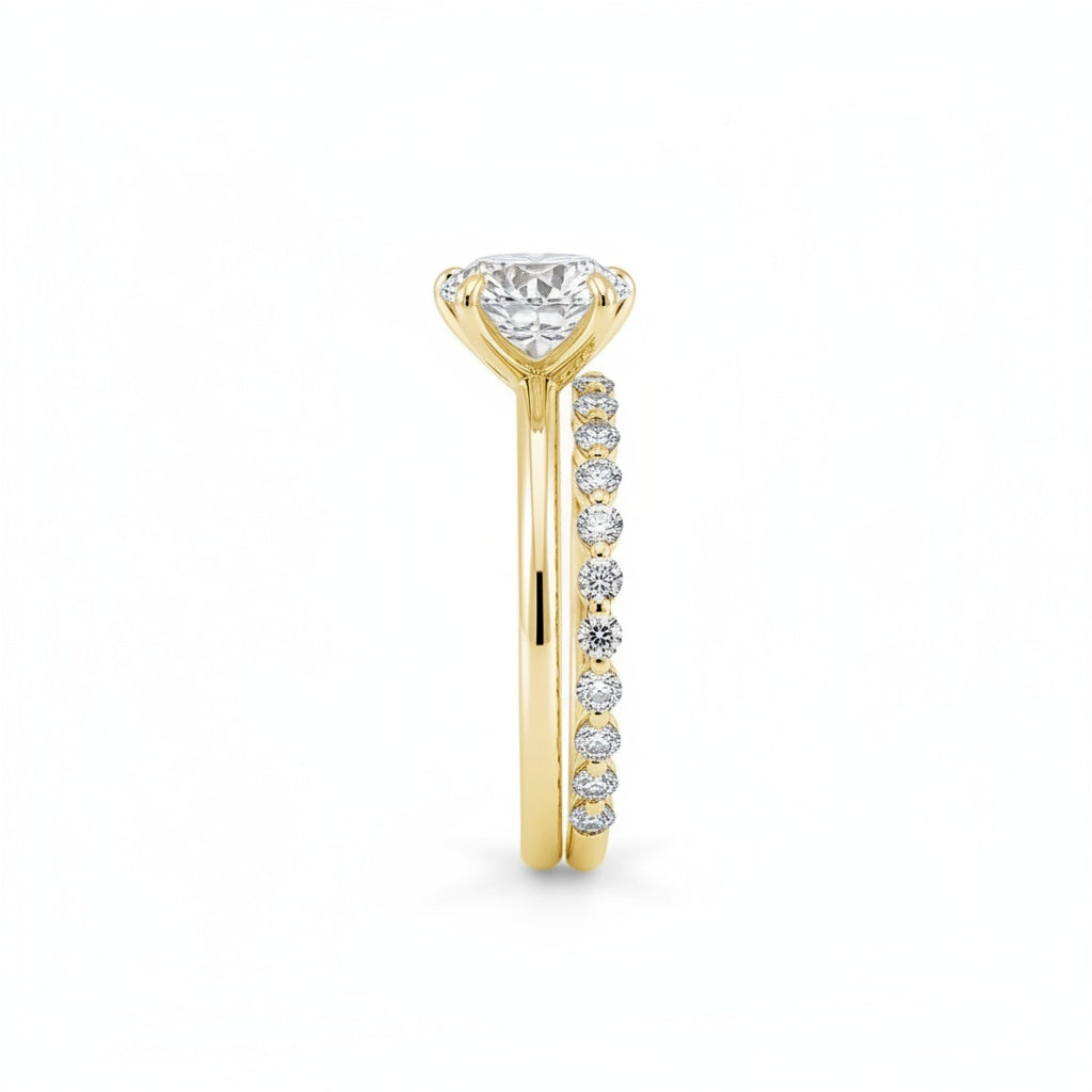 Aurevyn Moissanite 2.0Ct Solitaire Round Cut Engagement Ring with Round Cut Wedding Band
