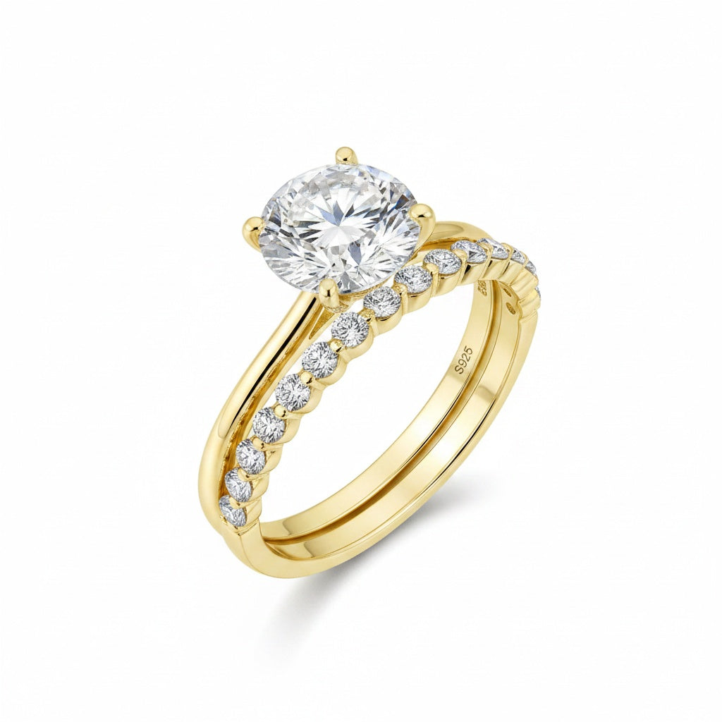 Aurevyn Moissanite 2.0Ct Solitaire Round Cut Engagement Ring with Round Cut Wedding Band